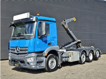 Horgos rakodó teherautó MERCEDES-BENZ Antos
