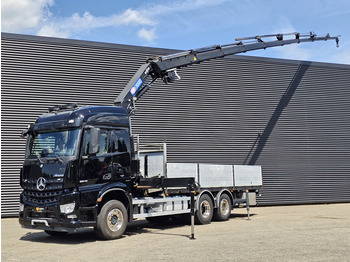 Platós teherautó MERCEDES-BENZ Arocs 2545