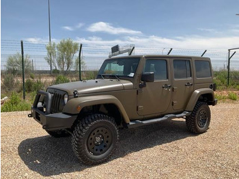 Autó JEEP
