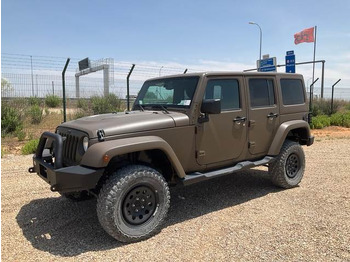 Autó JEEP