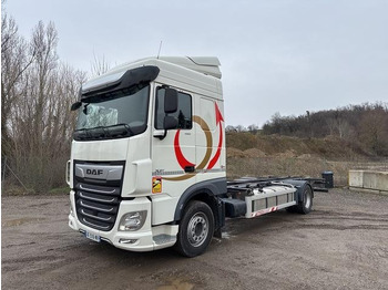 Cserefelépítményes teherautó DAF XF 450