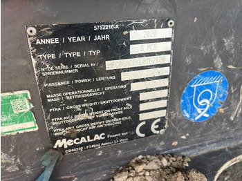 Lánctalpas kotró Mecalac 8MCR: 5 kép.