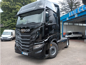 Nyergesvontató IVECO S-WAY