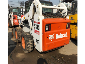 Mini homlokrakodó BOBCAT S185