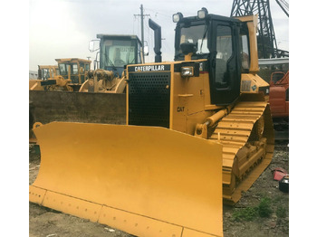 Buldózer CATERPILLAR D5M