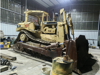 Buldózer CATERPILLAR D8R