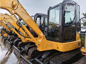 Minikotró KOMATSU PC50