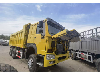 Billenőplatós teherautó SINOTRUK HOWO