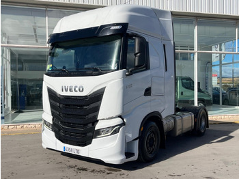 Nyergesvontató IVECO S-WAY