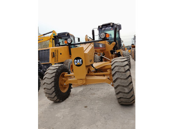 Gréder CATERPILLAR 140H
