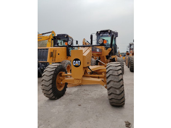 Gréder CATERPILLAR 140H