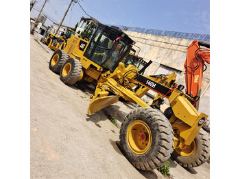 Gréder CATERPILLAR 140H