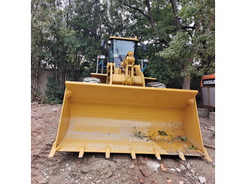 Gumikerekes homlokrakodó CATERPILLAR 966H