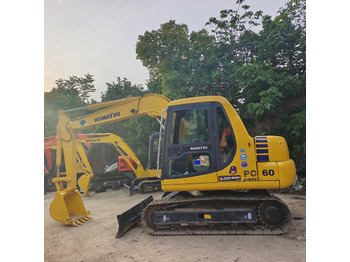 Minikotró KOMATSU PC60