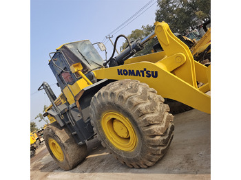 Gumikerekes homlokrakodó KOMATSU WA470