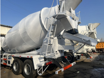 Betonmixer SINOTRUK HOWO