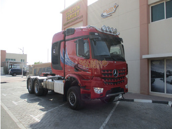 Nyergesvontató MERCEDES-BENZ Arocs 3363