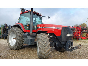 Traktor Case IH MAGNUM MX 200: 2 kép. Traktor Case IH MAGNUM MX 200: 2 kép.