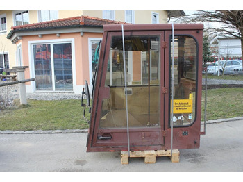 Fülke - Építőipari gépek Case 1088: 4 kép.