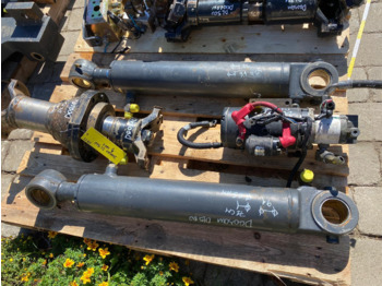 Hidraulikus henger DOOSAN