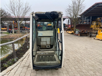 Fülke - Építőipari gépek Liebherr A 904 C: 2 kép. Fülke - Építőipari gépek Liebherr A 904 C: 2 kép.