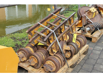 Lánctalp - Görgő LIEBHERR