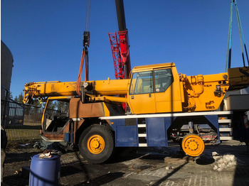 Terepjáró autódaru Liebherr LTM 1030-2: 4 kép.