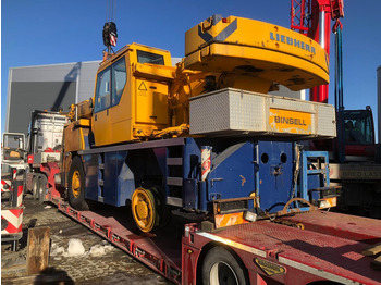 Terepjáró autódaru Liebherr LTM 1030-2: 3 kép.