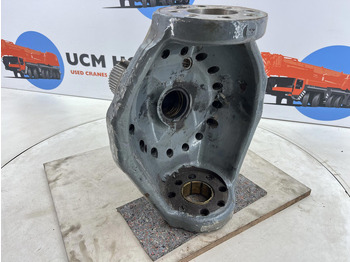 Csonkállvány - Daru Liebherr LTM 1055-3.2 Steering knuckle 16 holes axle 2: 4 kép.