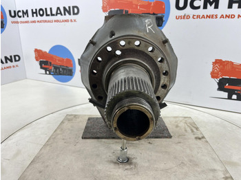 Csonkállvány - Daru Liebherr LTM 1055-3.2 Steering knuckle 16 holes axle 2: 2 kép.