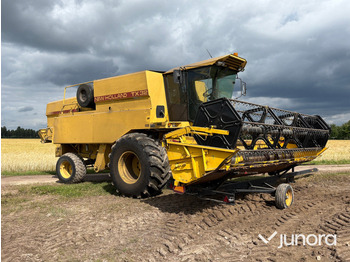 Kombájn NEW HOLLAND TX series