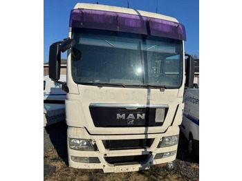 Nyergesvontató MAN TGX 18.440