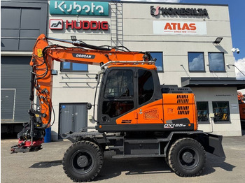 Gumikerekes kotró DOOSAN DX165W
