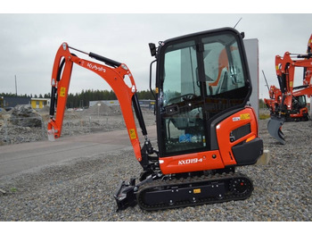 Minikotró KUBOTA KX019-4