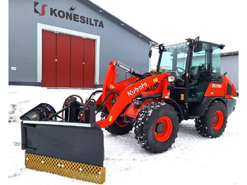 Gumikerekes homlokrakodó KUBOTA R090