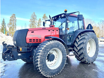 Traktor VALTRA 8450