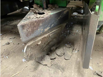 Betakarító gép Standen Standen BB2/H200, 2 Row, Mounted, Cup, Potato Planter: 2 kép. Betakarító gép Standen Standen BB2/H200, 2 Row, Mounted, Cup, Potato Planter: 2 kép.