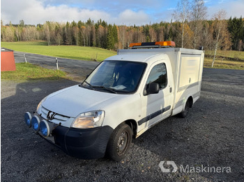 Kis furgon PEUGEOT Partner