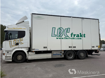 Dobozos felépítményű teherautó SCANIA R 520