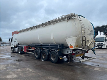 Silós félpótkocsi BENALU