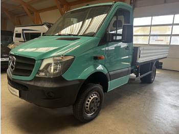 Platós kisteherautó MERCEDES-BENZ Sprinter 513