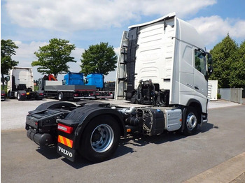 Nyergesvontató Volvo FH 500 Globetrotter XL | Leasing: 3 kép.