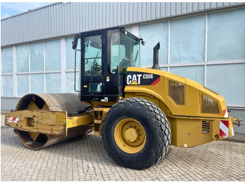 Henger Cat CS 56       2010: 4 kép. Henger Cat CS 56       2010: 4 kép.