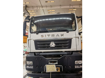 Betonpumpa XCMG Official 60m Concrete Pump Machine HB60V Used Concrete Pump Truck For Sale: 2 kép.