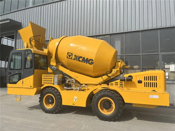 XCMG Official Brand New Self Loading Cement Concrete Mixer Truck - Betonmixer: 1 kép. XCMG Official Brand New Self Loading Cement Concrete Mixer Truck - Betonmixer: 1 kép.