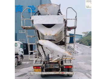 Betonmixer XCMG Official G4806E HOWO Cement Concrete Mixer Used 12 Cubic Meters Concrete Mixer Cement Truck: 4 kép.