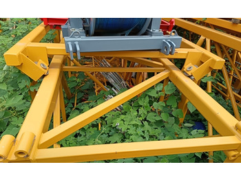 Toronydaru XCMG Official Small Tower Crane XGT6013-6S1 Max Load 6t Used Topless Tower Crane For Sale: 2 kép. Toronydaru XCMG Official Small Tower Crane XGT6013-6S1 Max Load 6t Used Topless Tower Crane For Sale: 2 kép.