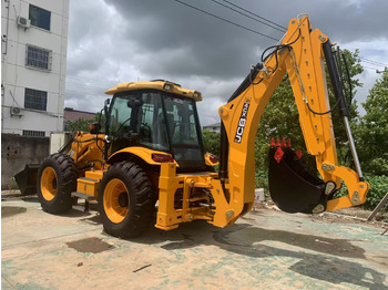 Kotrórakodó JCB 3CX
