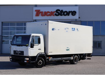 Dobozos felépítményű teherautó MAN