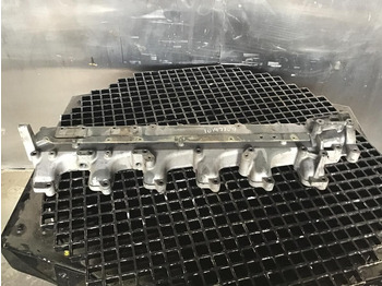 Motor és alkatrészek LIEBHERR